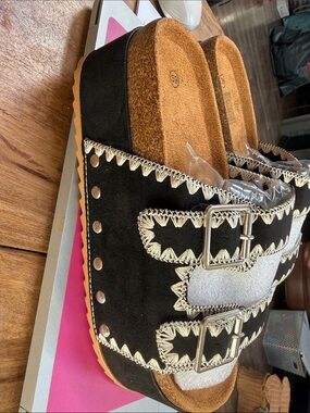Black Embroidered Platform Sandals with Buckles